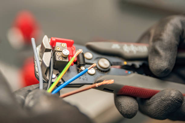 Best Emergency Electrical Repair  in Dupont, WA
