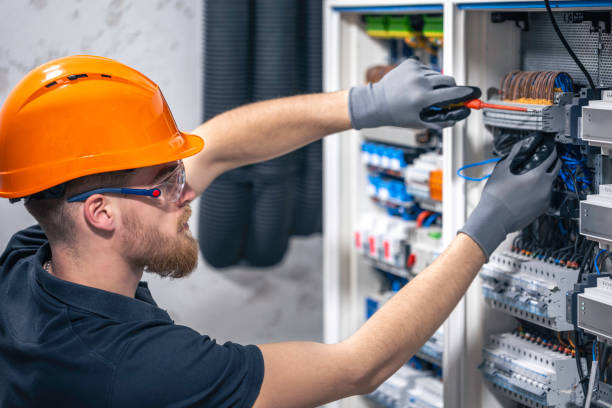 Best Circuit Breaker Repair  in Dupont, WA